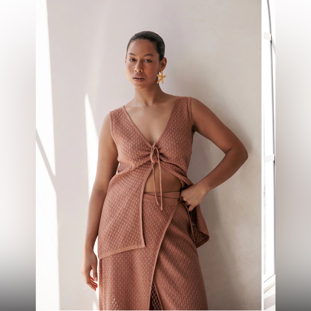 Sabo Sonnet Skirt and Top Set - Size 4 - NWT